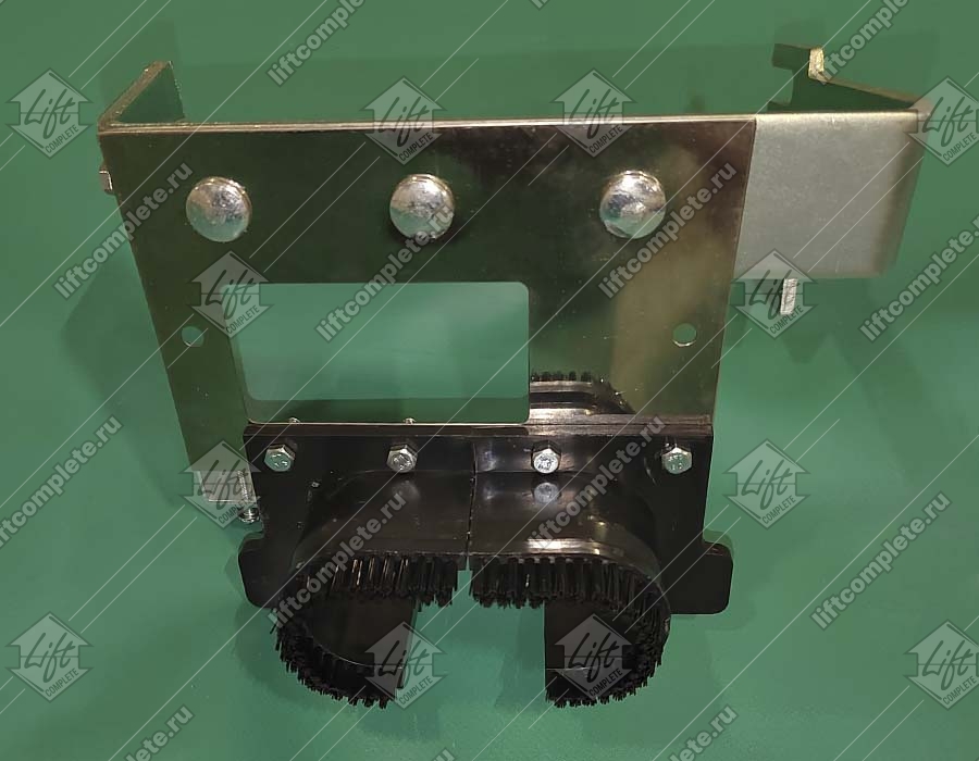 Устье поручня эскалатора, KONE, TRAVELMASTER 110, с щёткой и кронштейном, левое