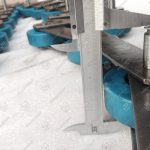 Цепь ступеней эскалатора, KONE, 13KV-C, шаг - 133,33 мм, палец - 77x12,8/12,5 мм, пластины - 35x4/35x4 мм, ролик - 75x23,5 мм, 105 kN (комплект на 6 ступеней)